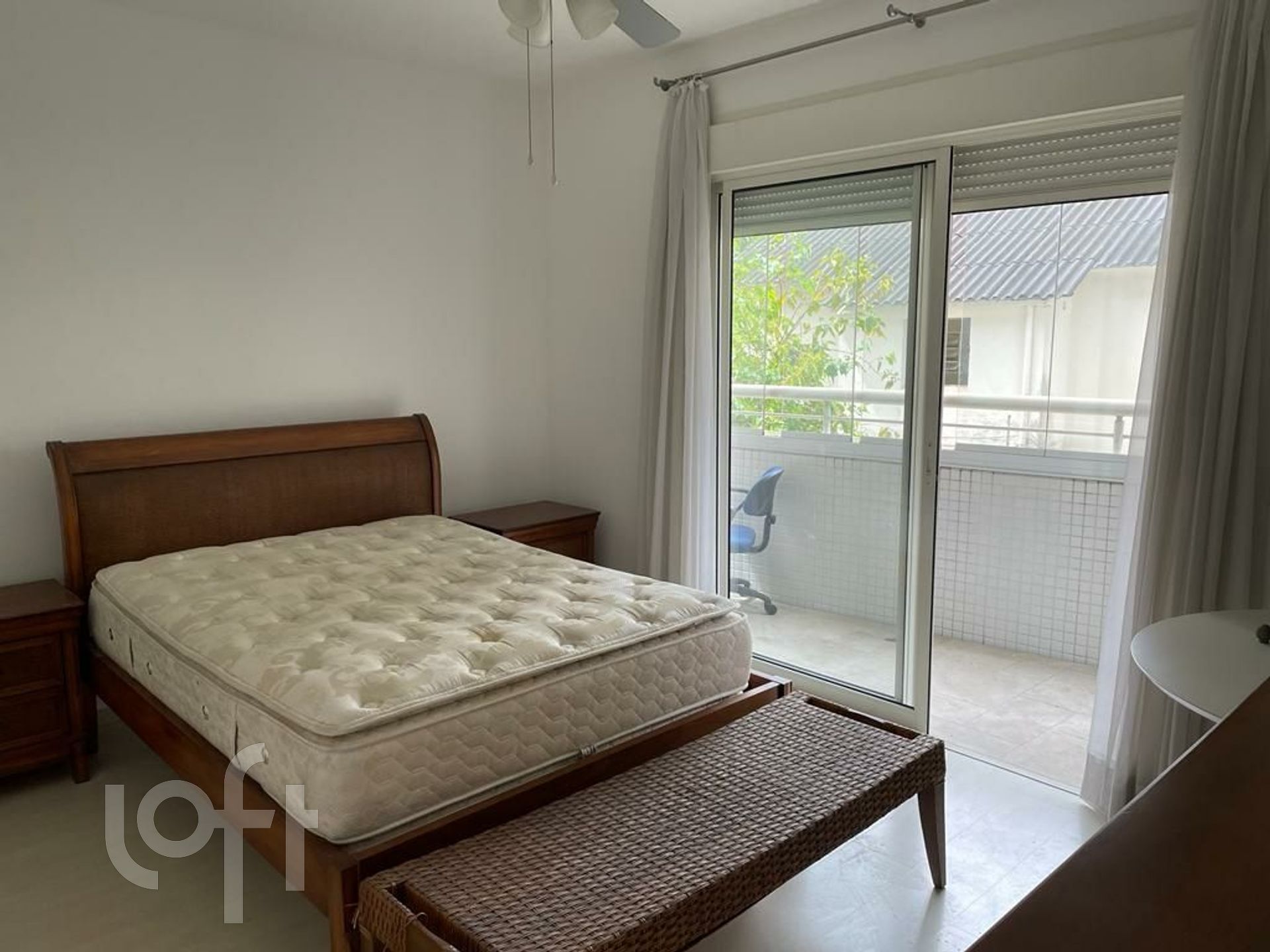 Apartamento à venda com 4 quartos, 220m² - Foto 8