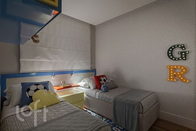 Apartamento à venda com 3 quartos, 159m² - Foto 24