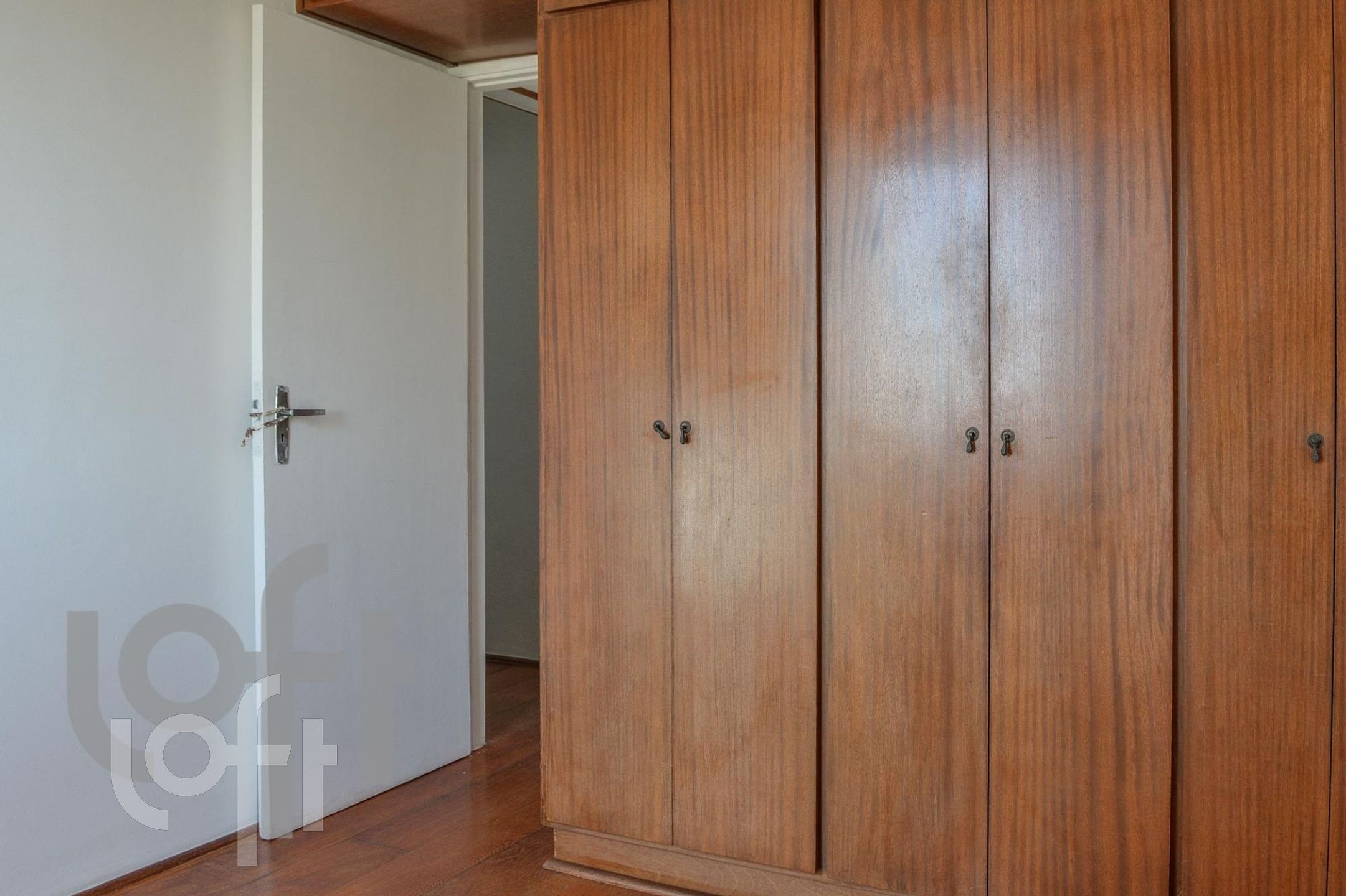 Apartamento à venda com 2 quartos, 66m² - Foto 8