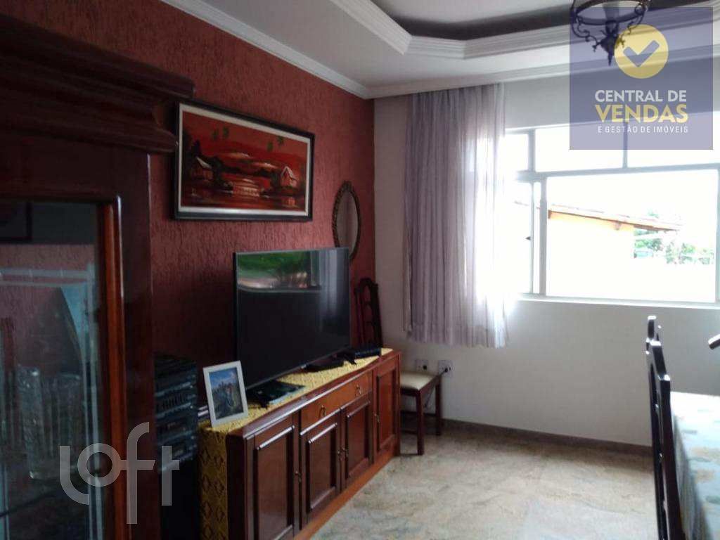 Apartamento à venda com 4 quartos, 180m² - Foto 1