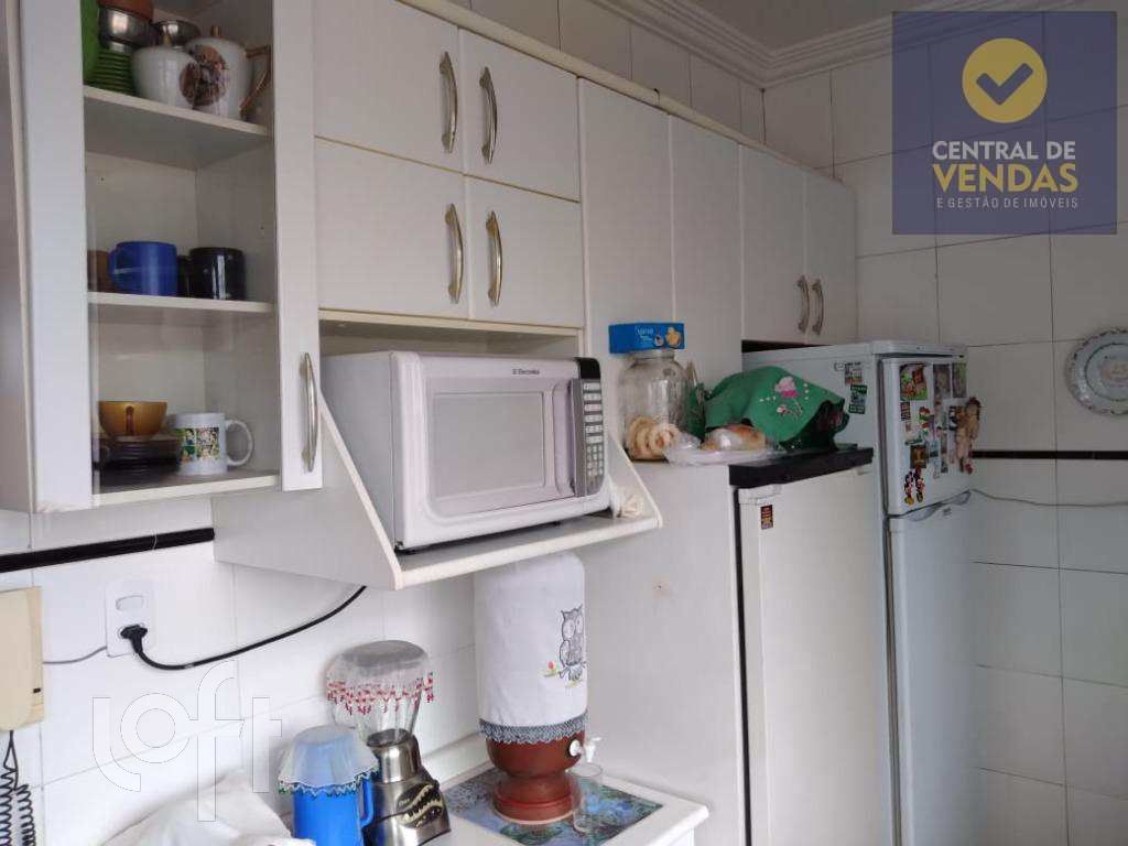 Apartamento à venda com 4 quartos, 180m² - Foto 11