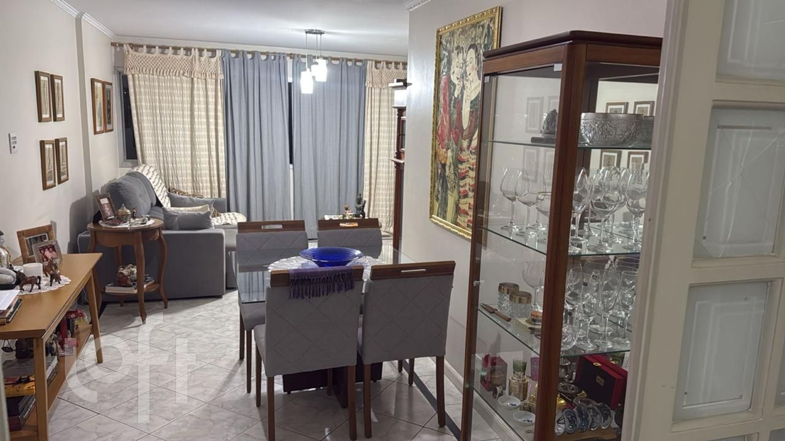 Apartamento à venda com 3 quartos, 142m² - Foto 1