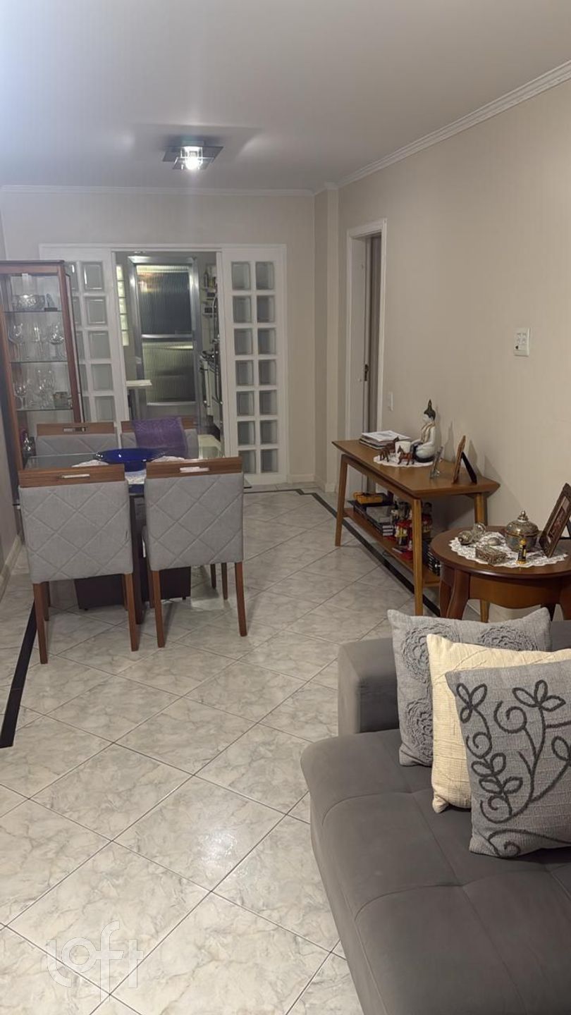 Apartamento à venda com 3 quartos, 142m² - Foto 6