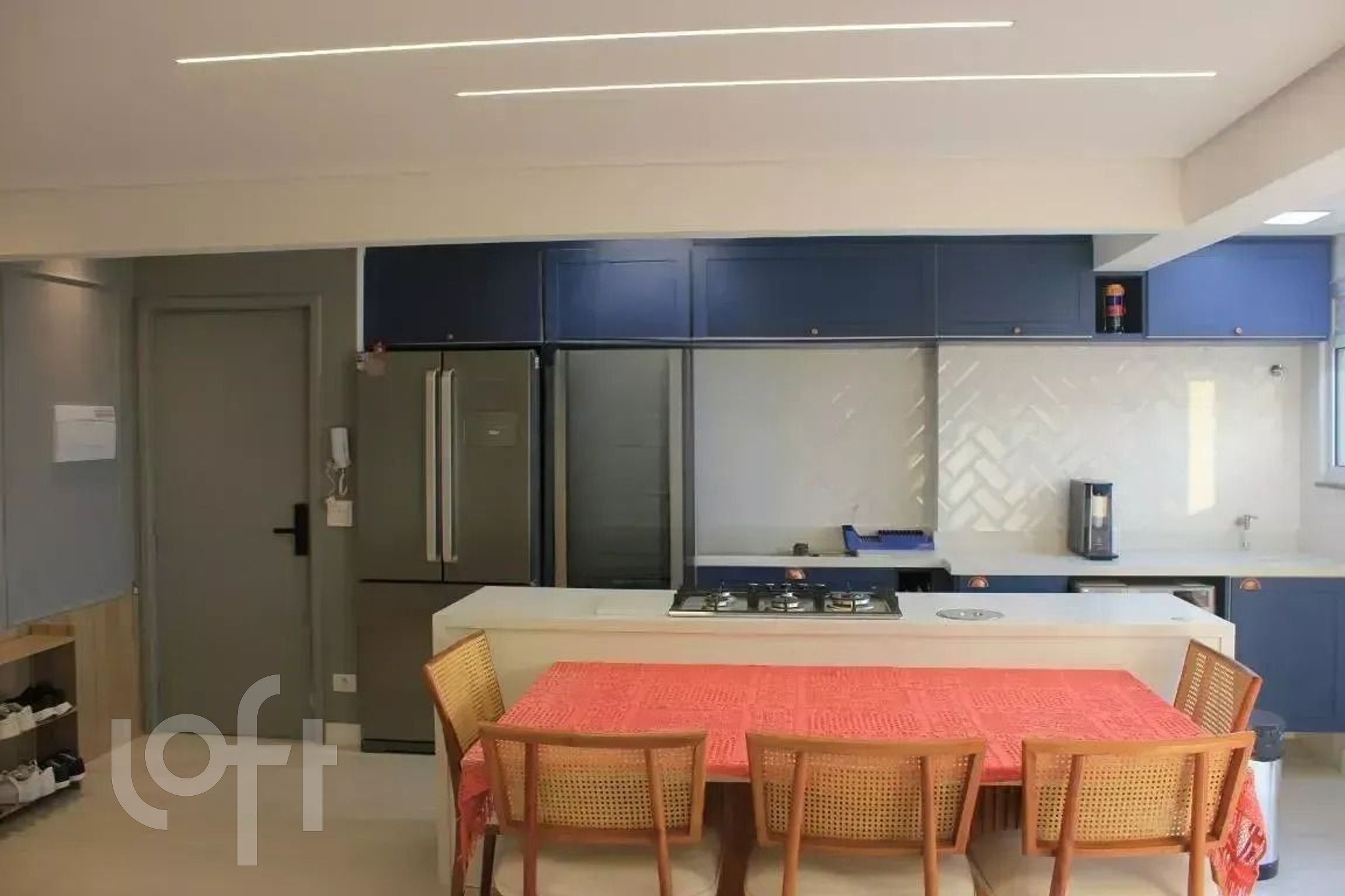 Apartamento à venda com 2 quartos, 59m² - Foto 2