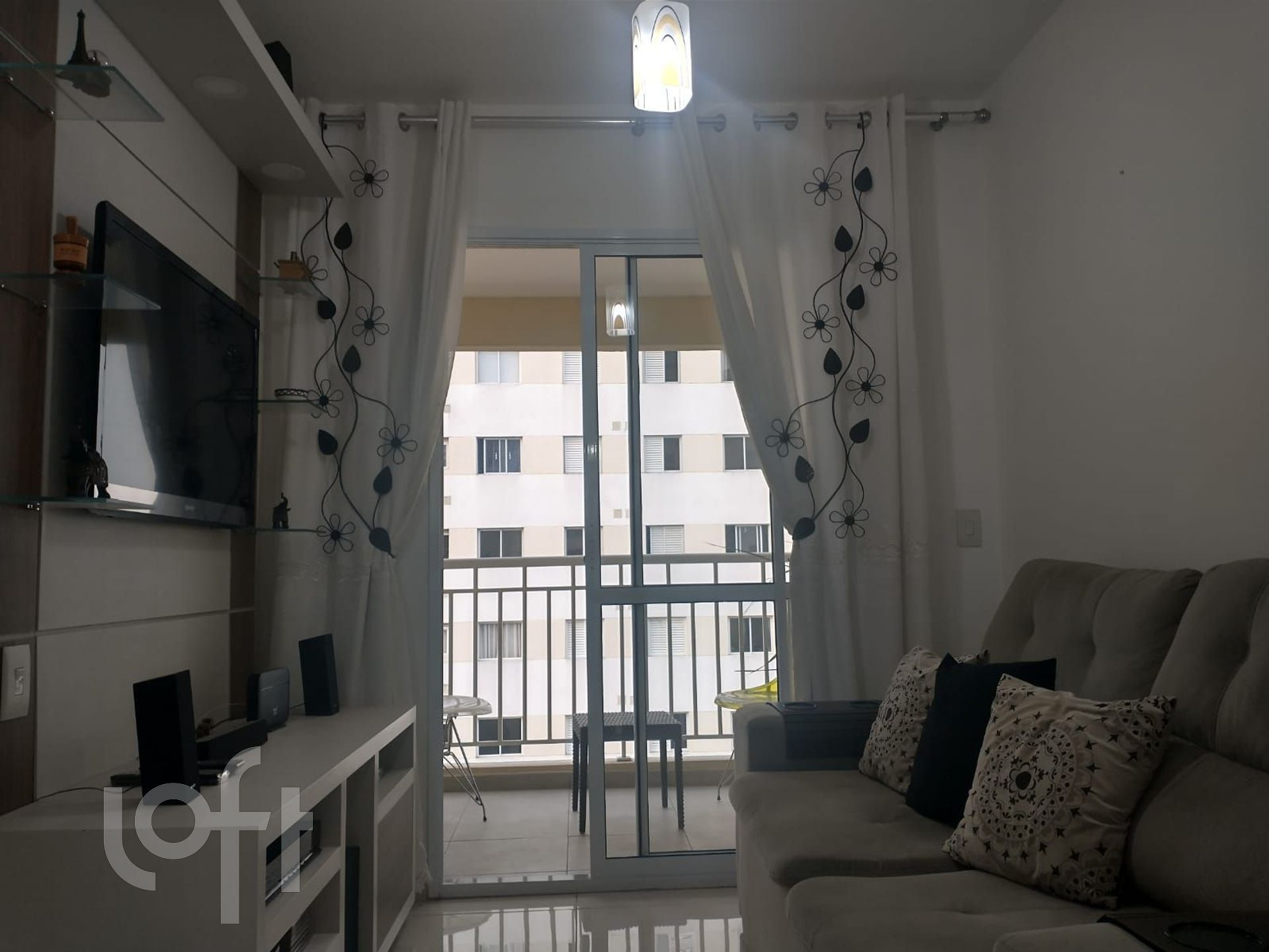 Apartamento à venda em Cambuci com 64 m², 2 quarto