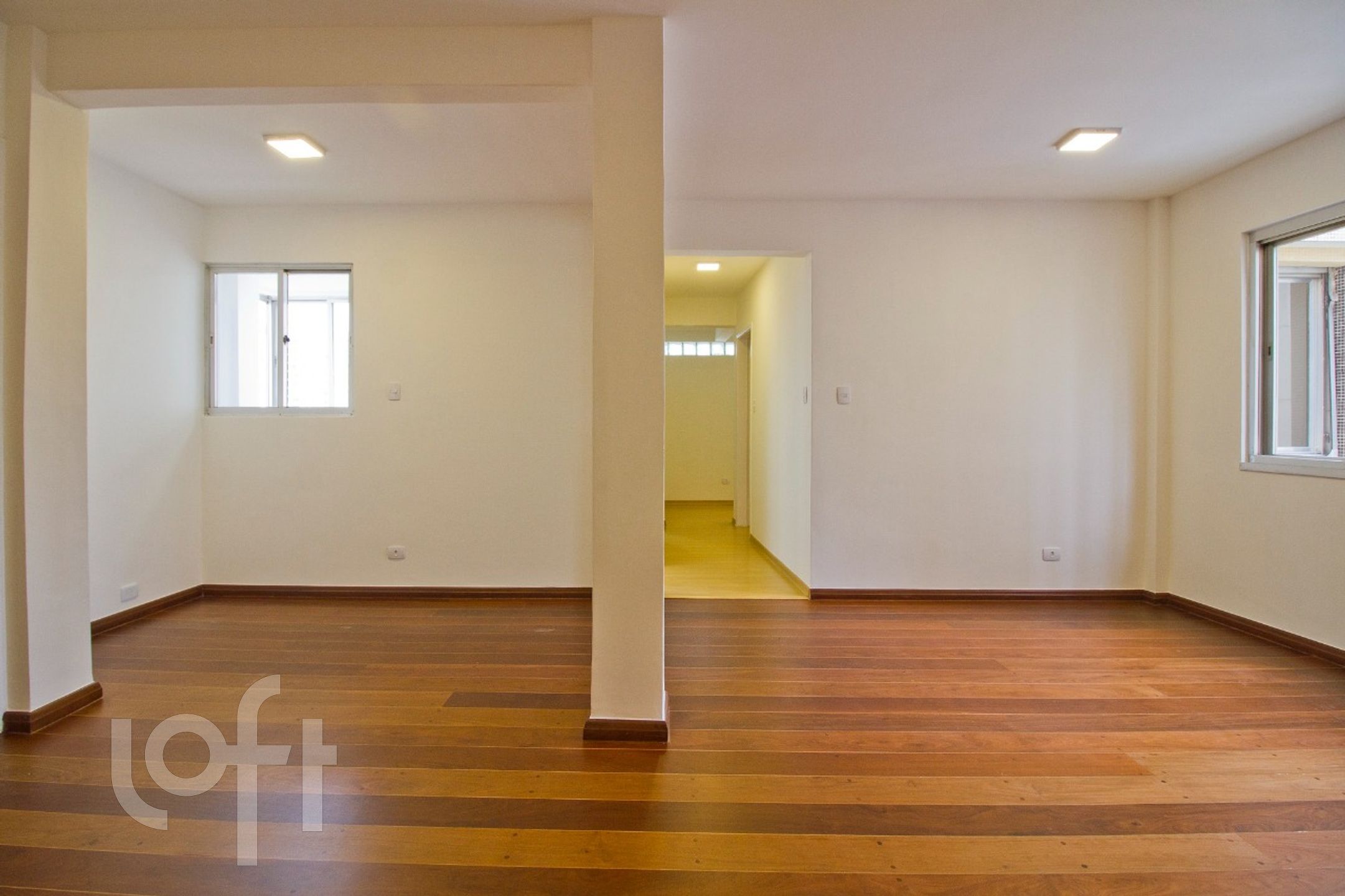 Apartamento à venda com 2 quartos, 100m² - Foto 11