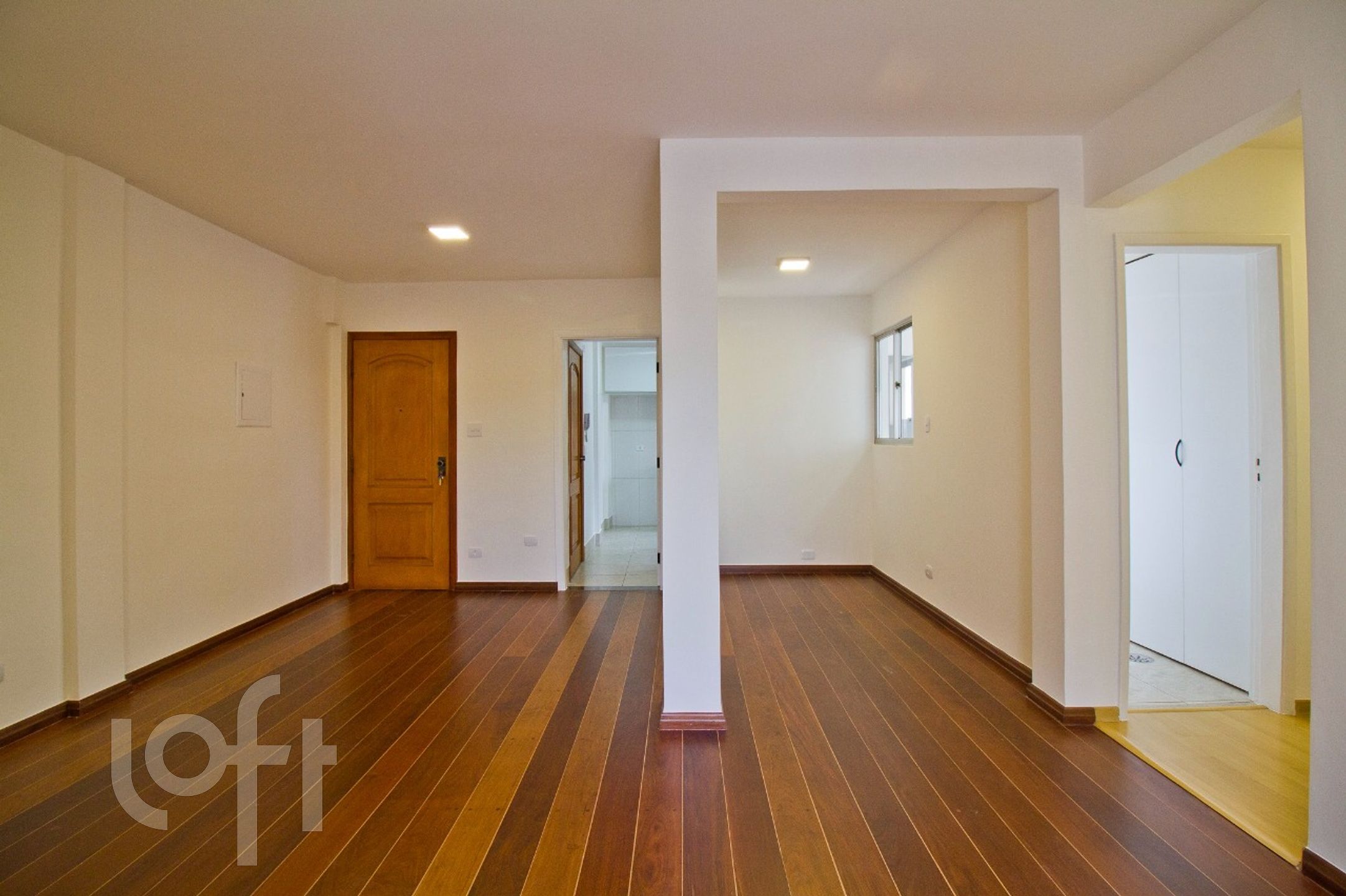 Apartamento à venda com 2 quartos, 100m² - Foto 7