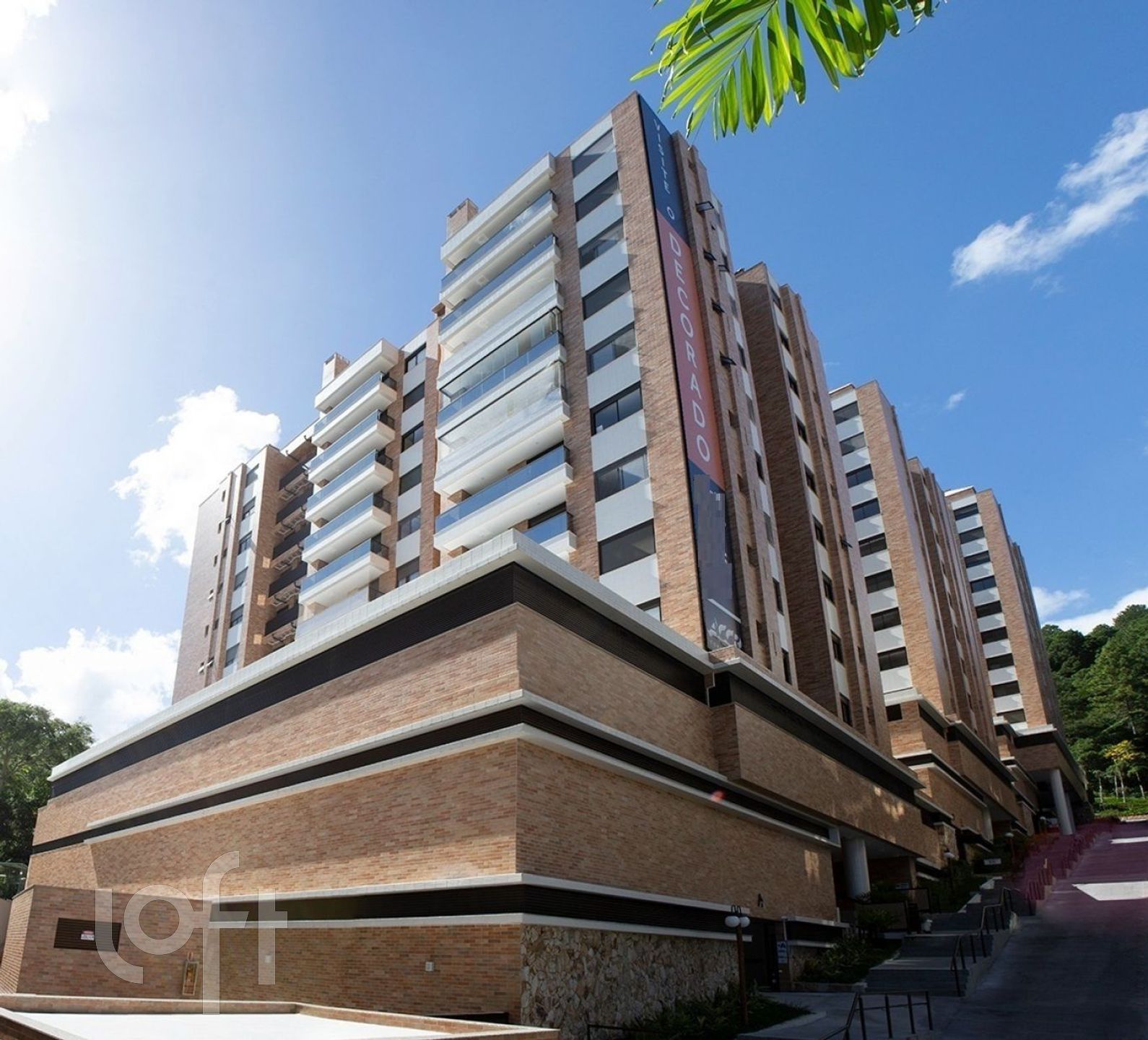 Apartamentos com 205m², 3 quartos, 1 suíte, no bairro Itacorubi em Florianópolis