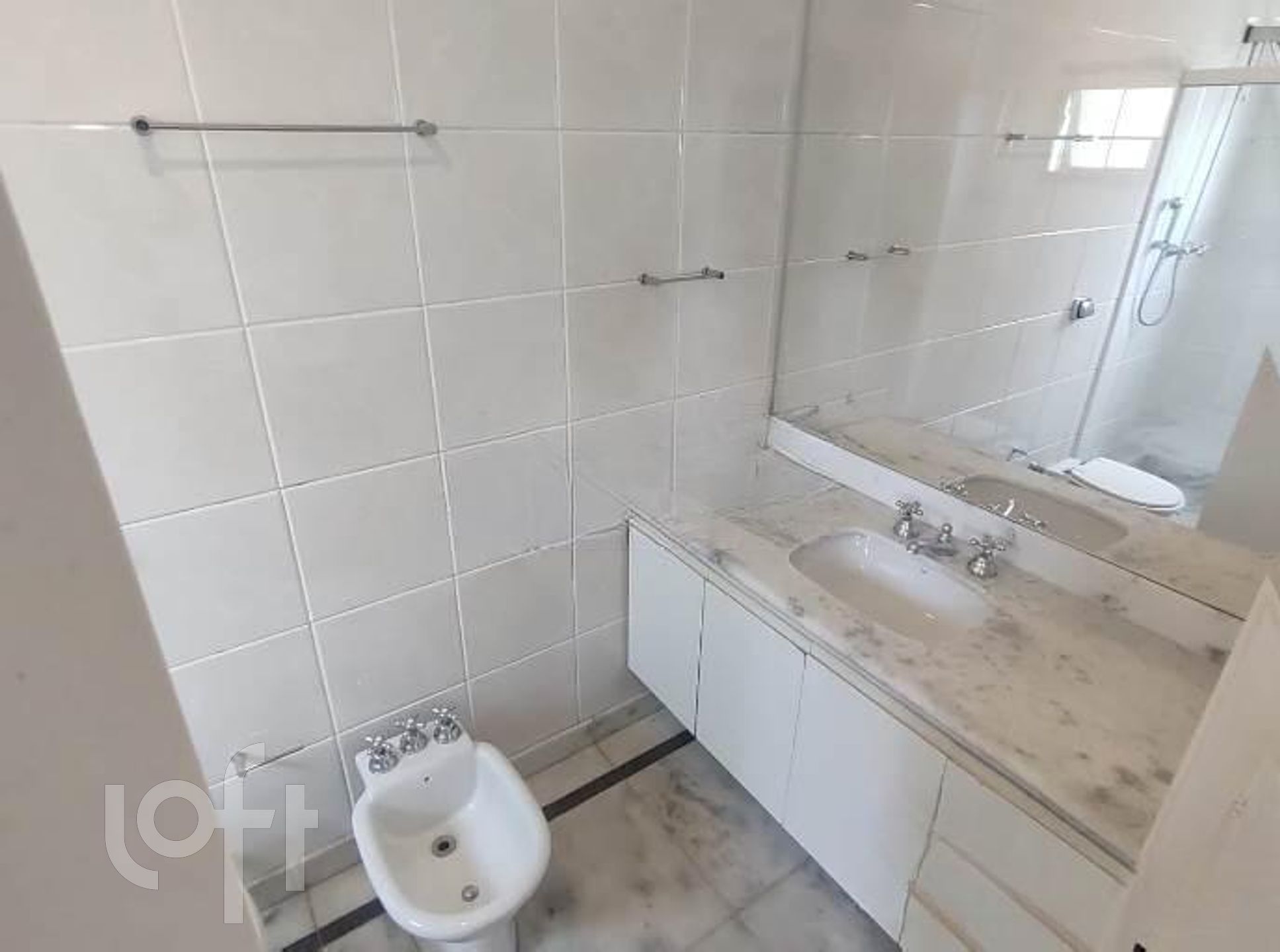 Apartamento à venda com 3 quartos, 170m² - Foto 7