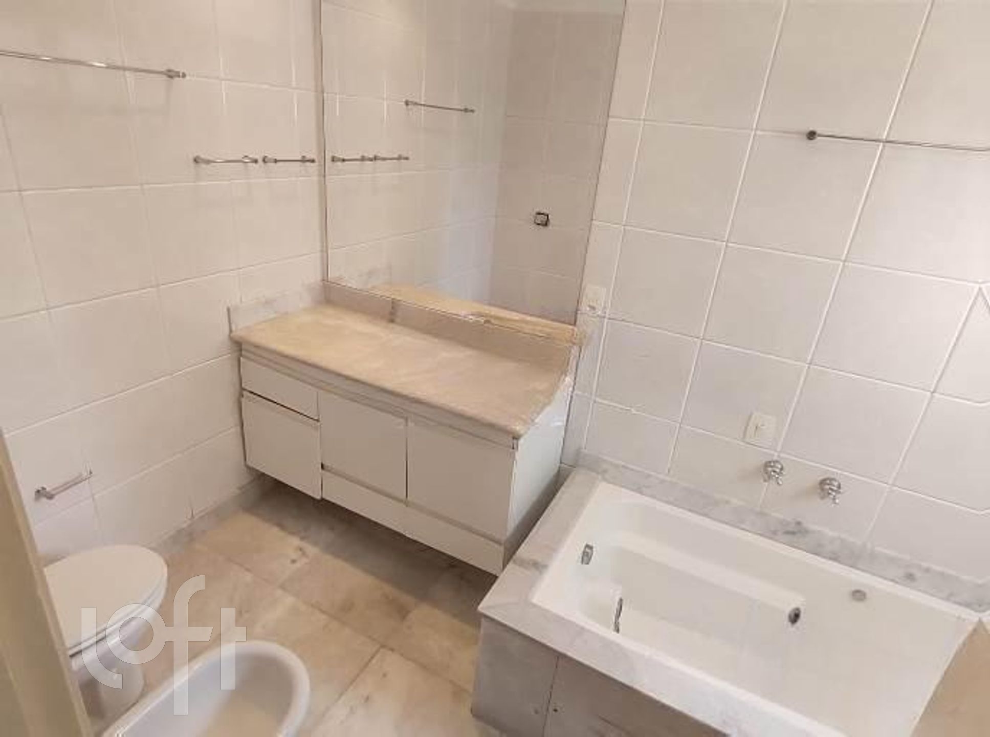 Apartamento à venda com 3 quartos, 170m² - Foto 28