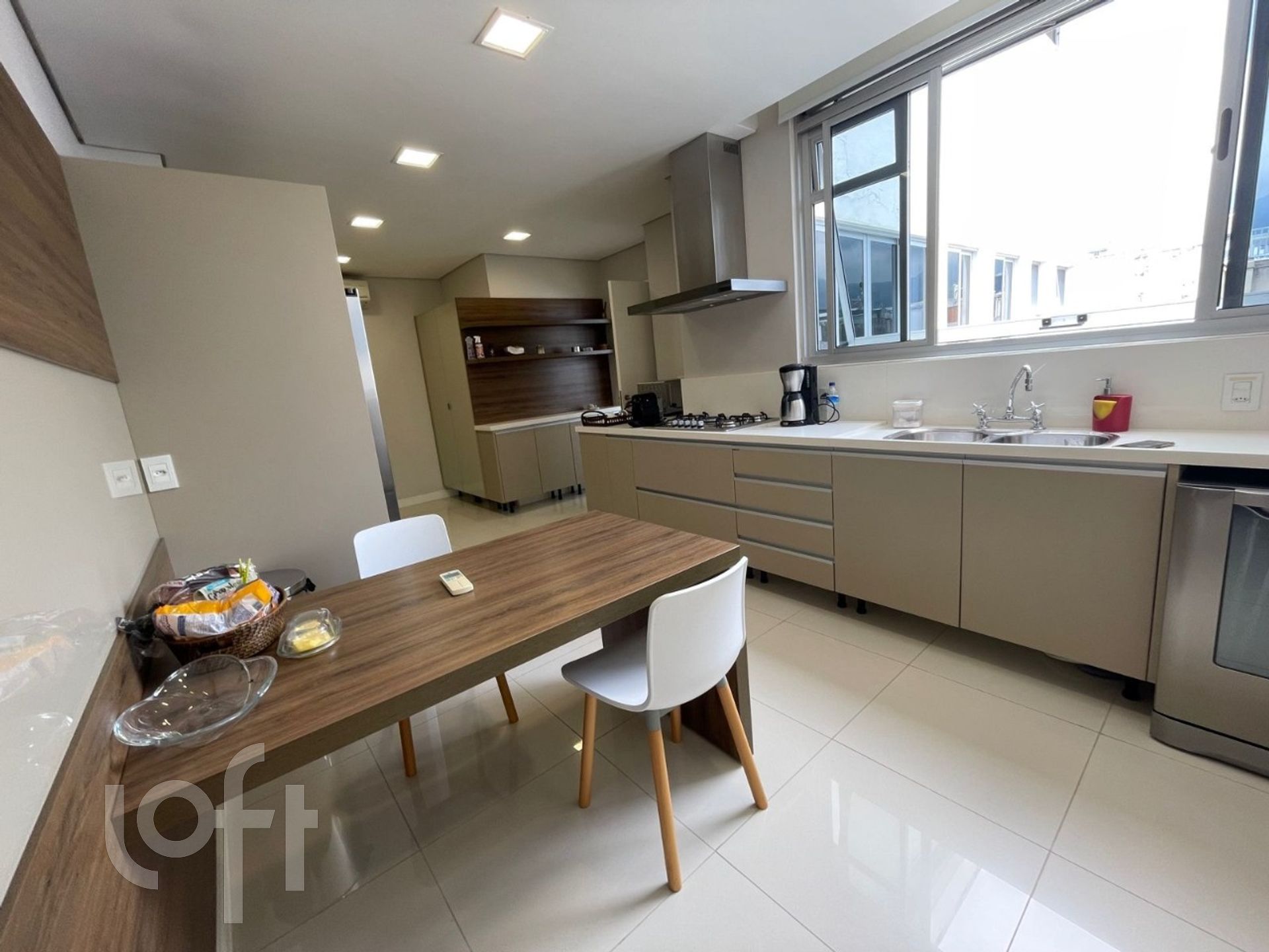 Apartamento à venda com 4 quartos, 393m² - Foto 31