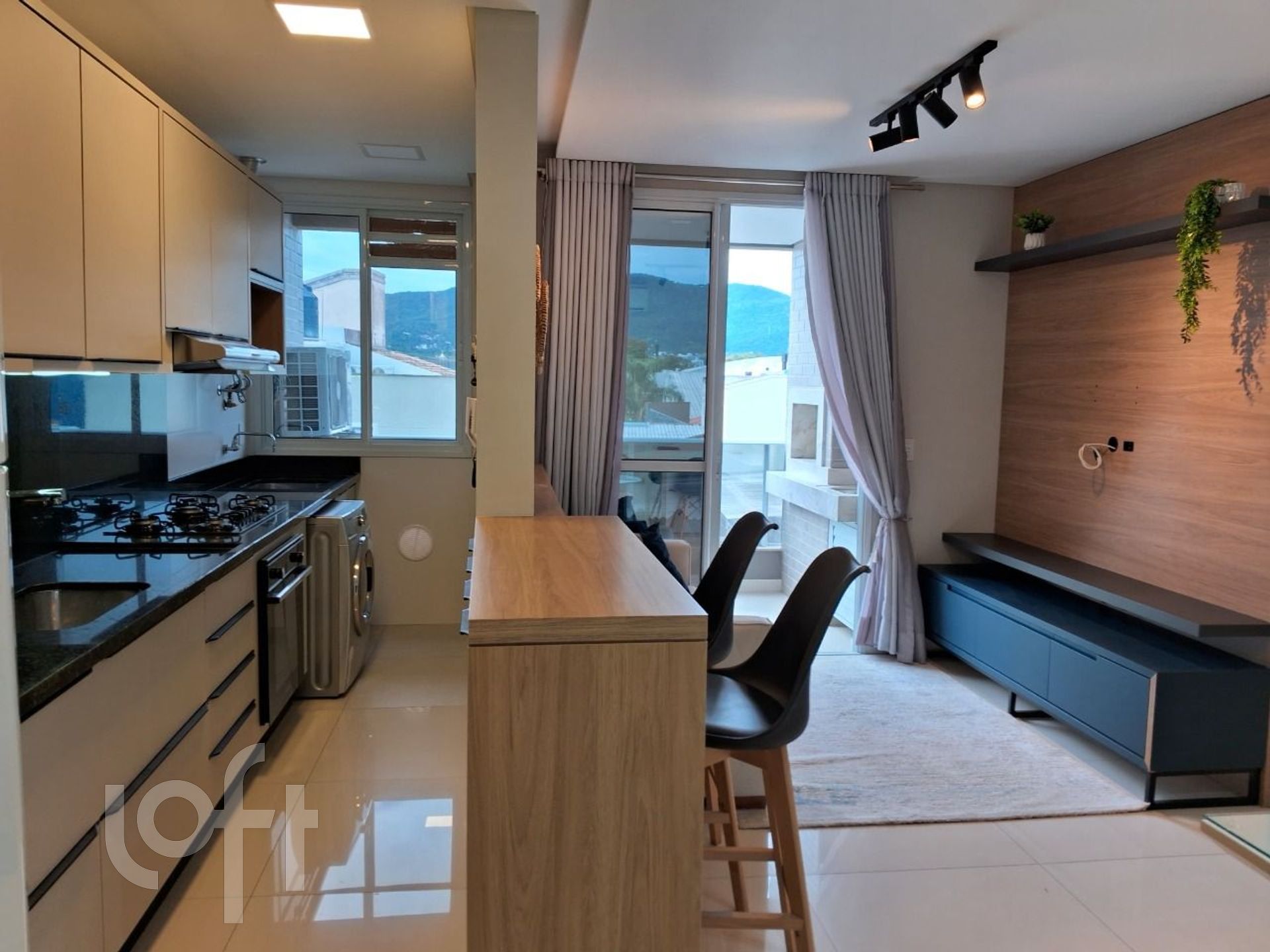 Apartamento à venda em Trindade com 68 m², 2 quartos, 1 suíte, 2 vagas