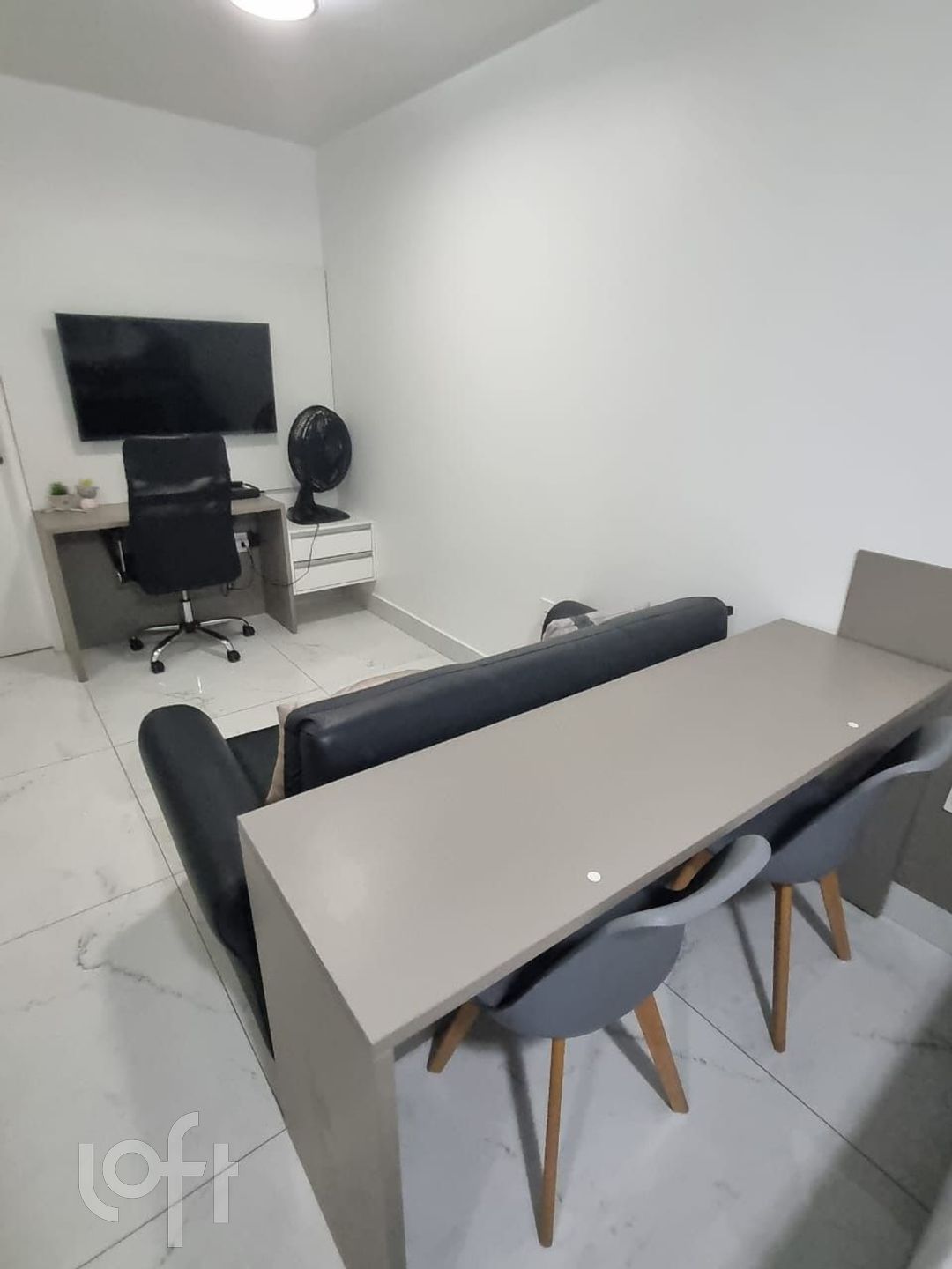 Apartamento à venda com 1 quarto, 24m² - Foto 8