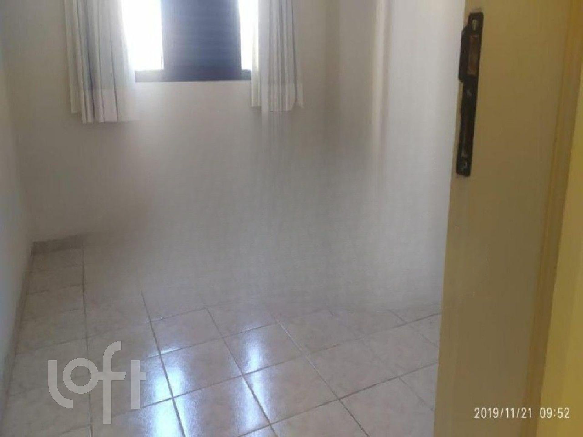 Apartamento à venda com 3 quartos, 68m² - Foto 33