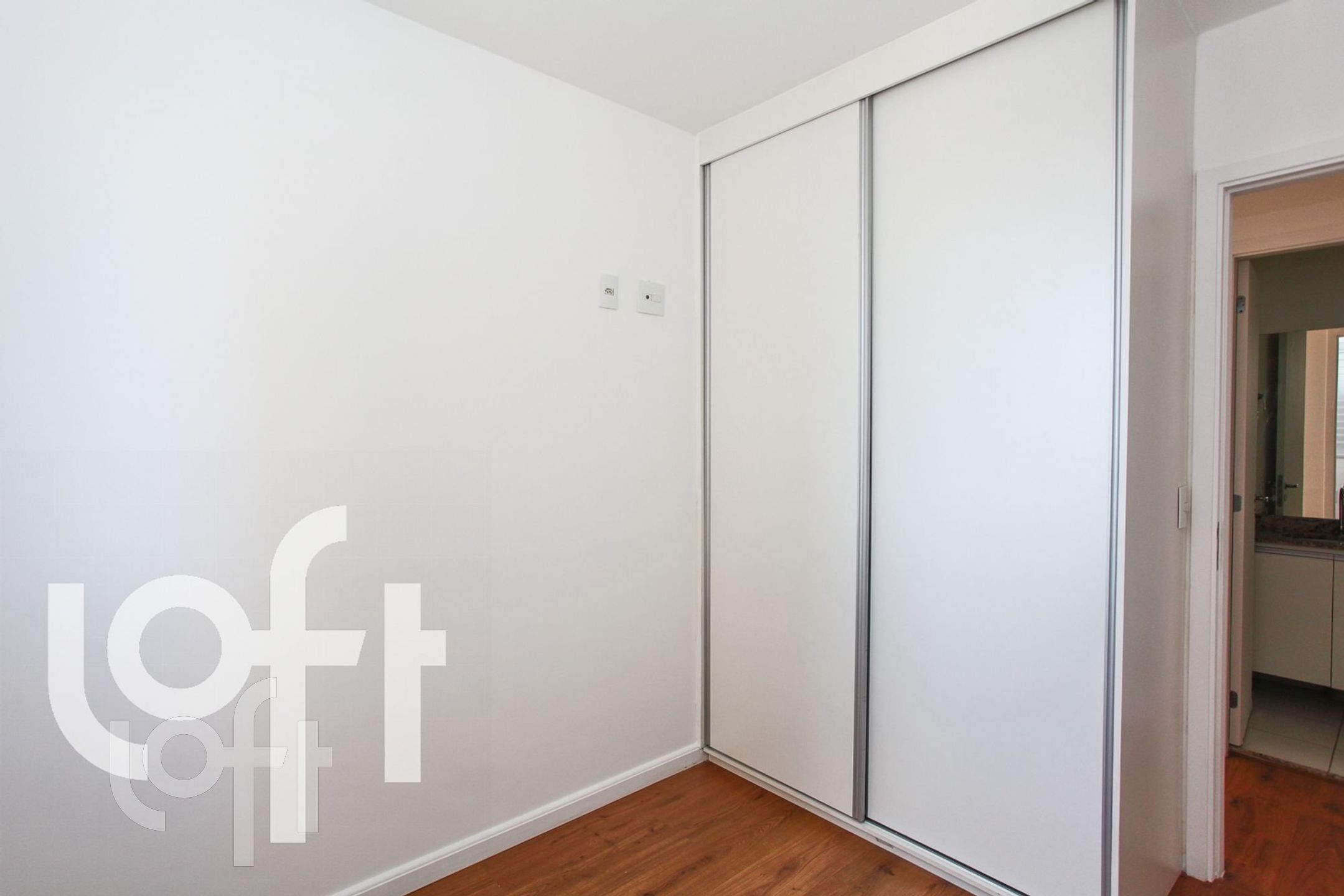 Apartamento à venda com 2 quartos, 58m² - Foto 2