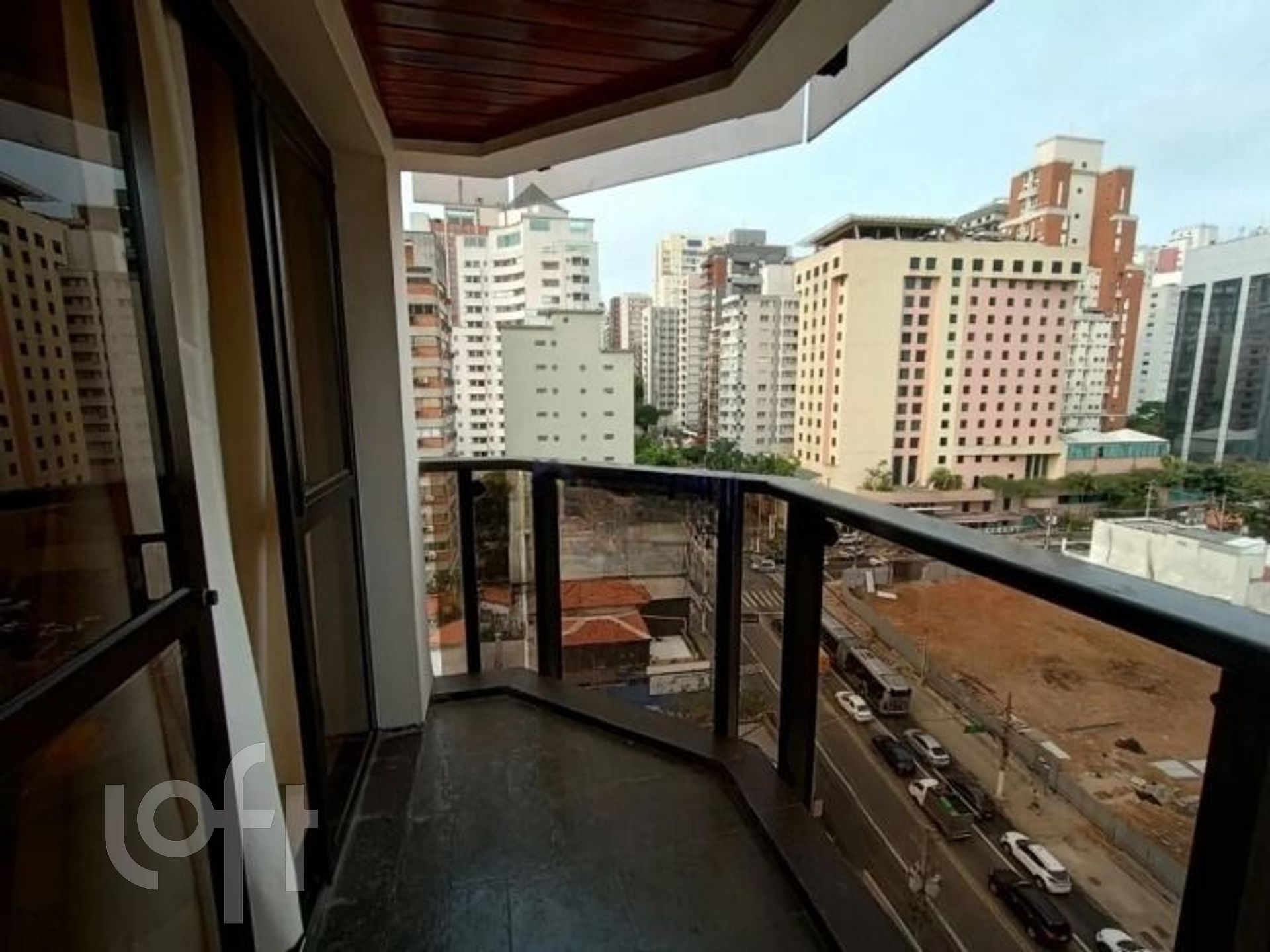 Apartamento à venda com 1 quarto, 4m² - Foto 4