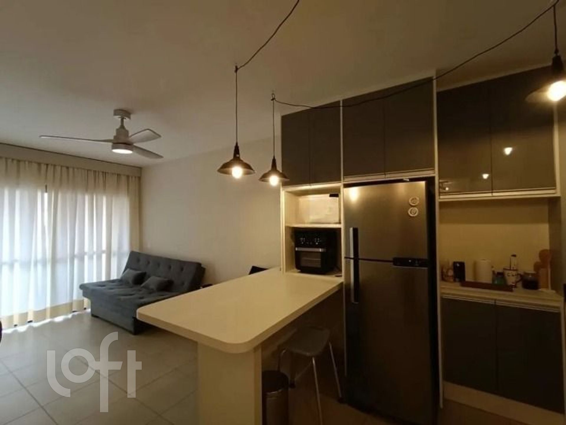 Apartamento à venda com 1 quarto, 4m² - Foto 2