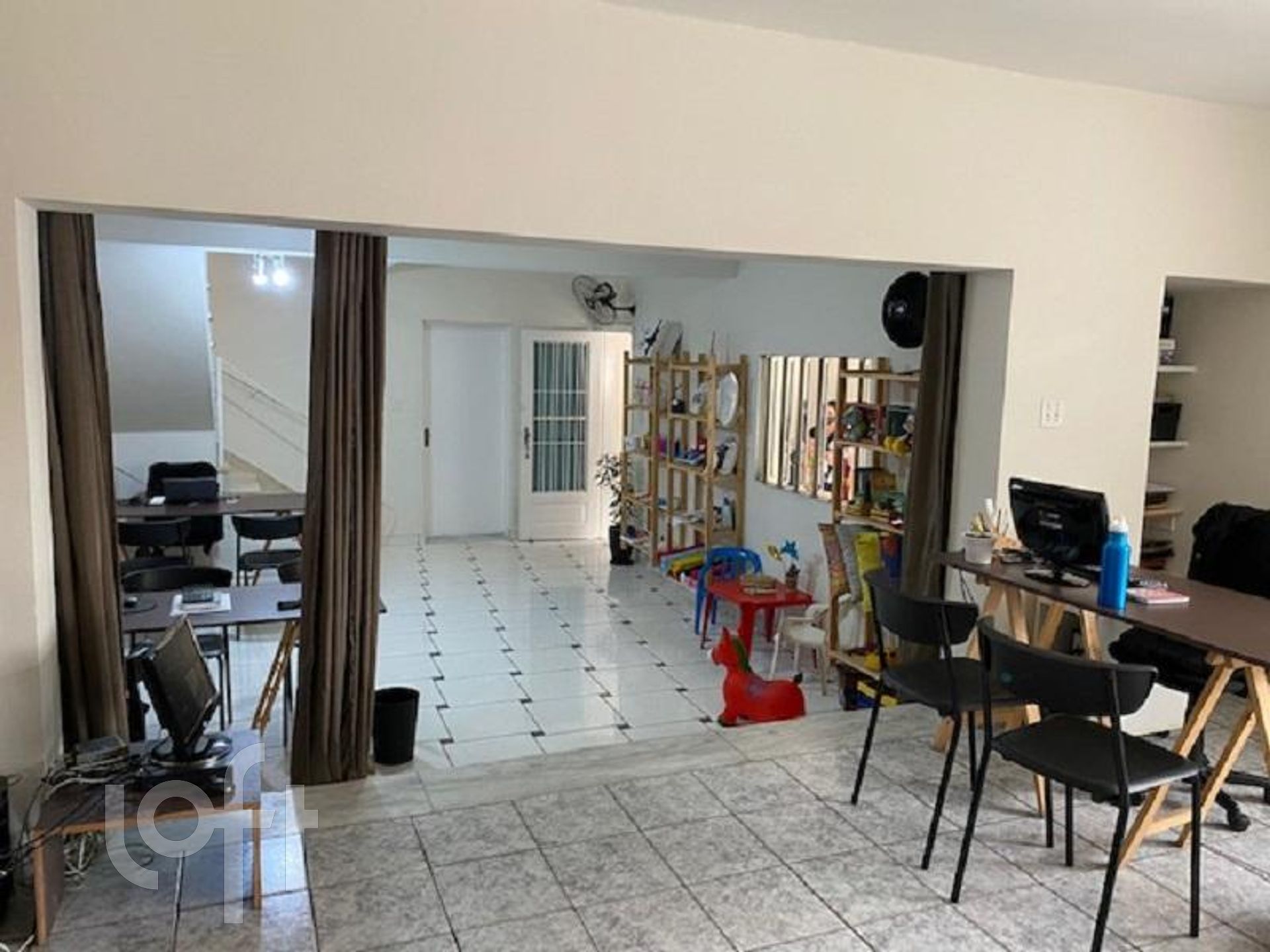 Casa à venda com 1 quarto, 199m² - Foto 5