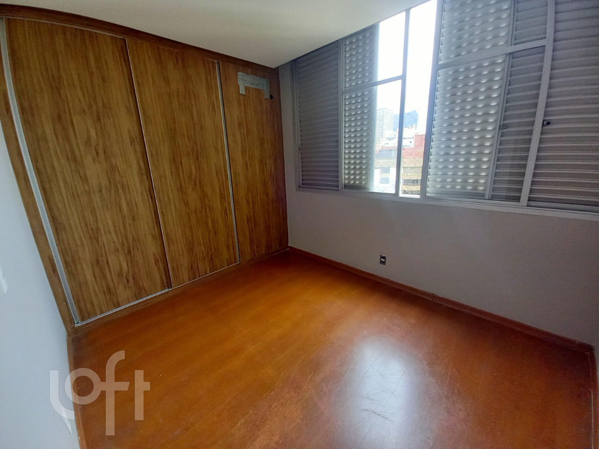 Apartamento à venda com 4 quartos, 340m² - Foto 13