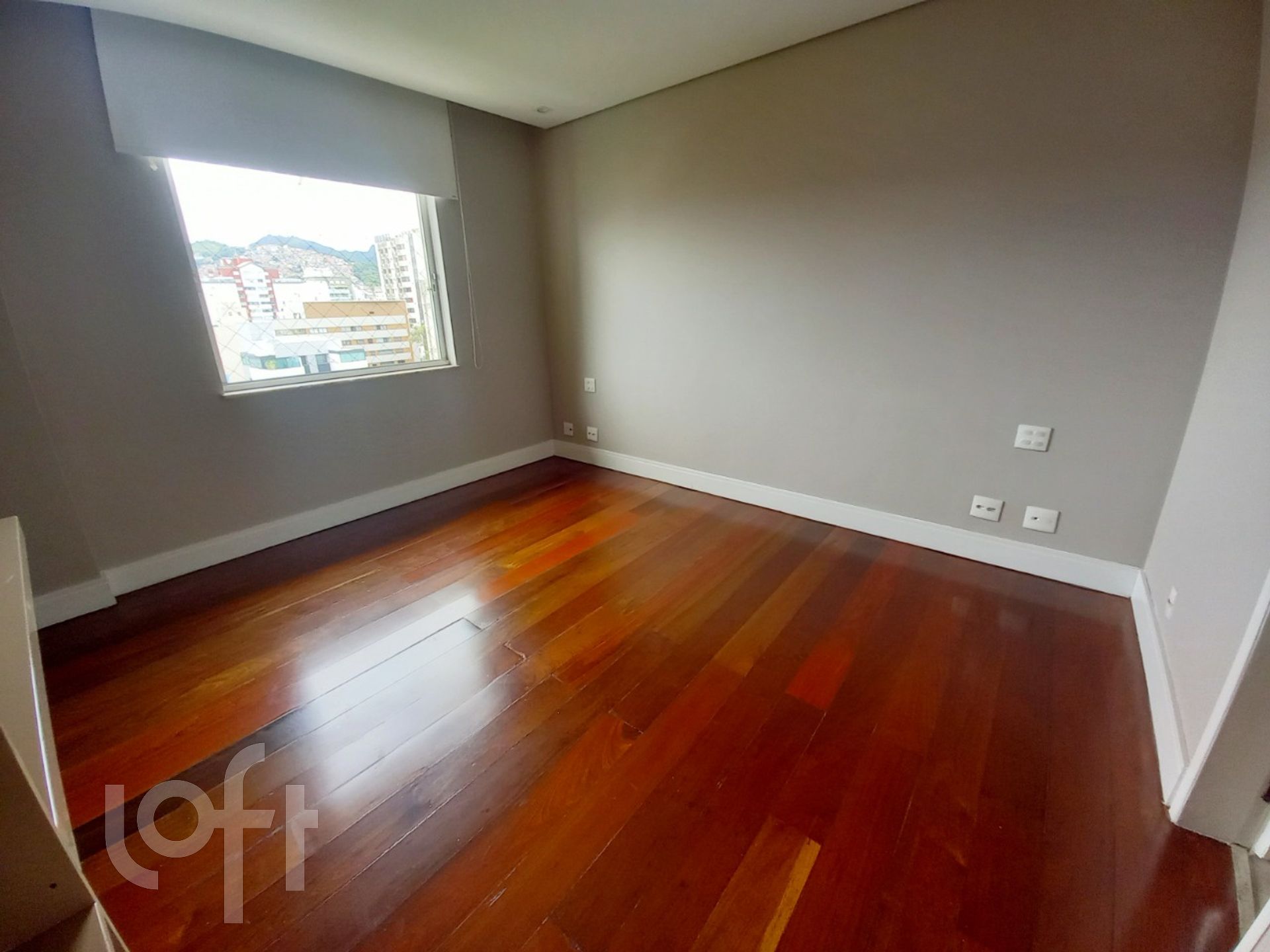 Apartamento à venda com 4 quartos, 340m² - Foto 7