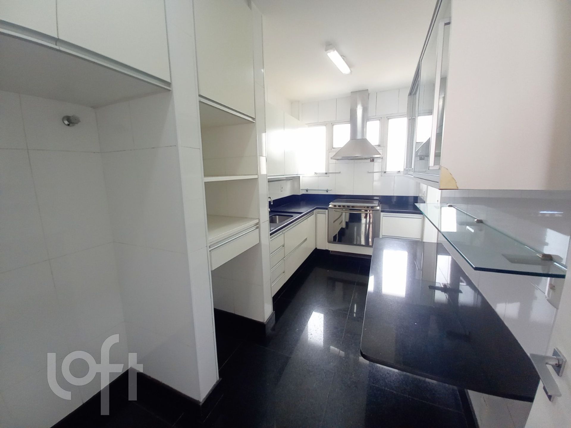 Apartamento à venda com 4 quartos, 340m² - Foto 19