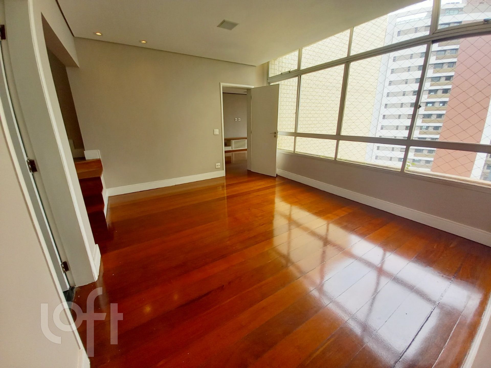 Apartamento à venda com 4 quartos, 340m² - Foto 3