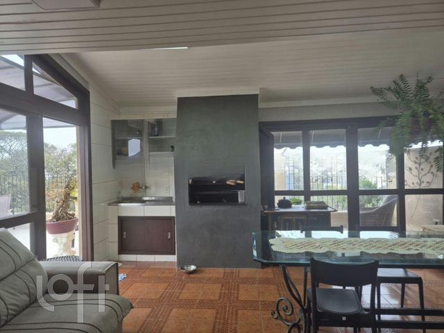 Apartamento com 250m², 3 dormitórios, 2 suítes, 3 vagas, Cristo Redentor em Porto Alegre