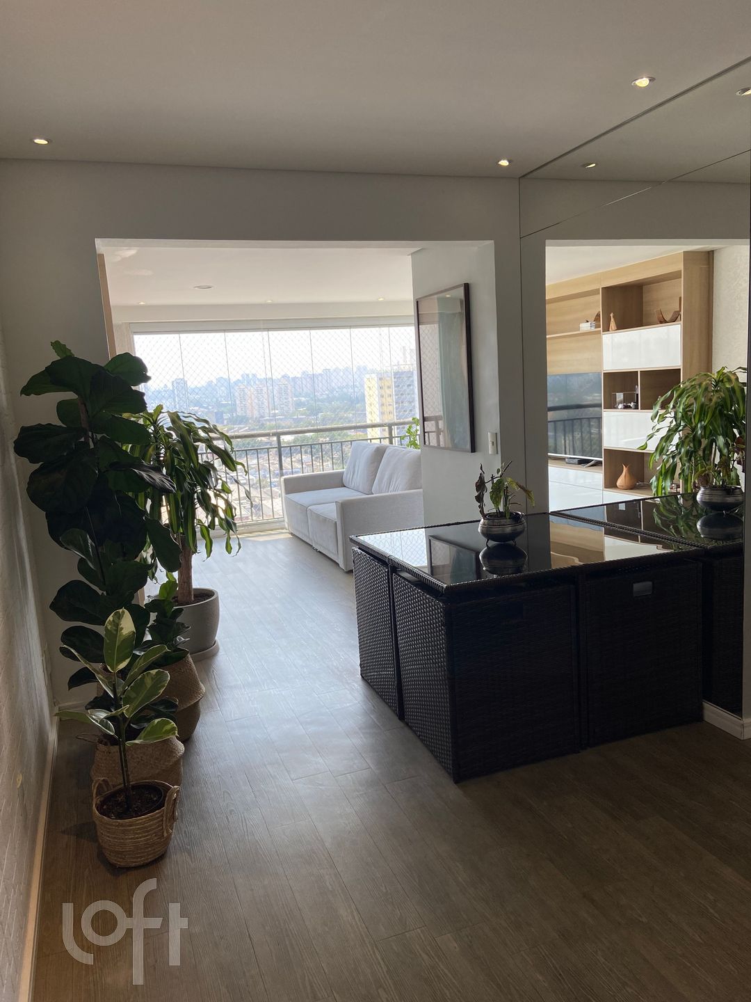 Apartamento à venda com 2 quartos, 67m² - Foto 7