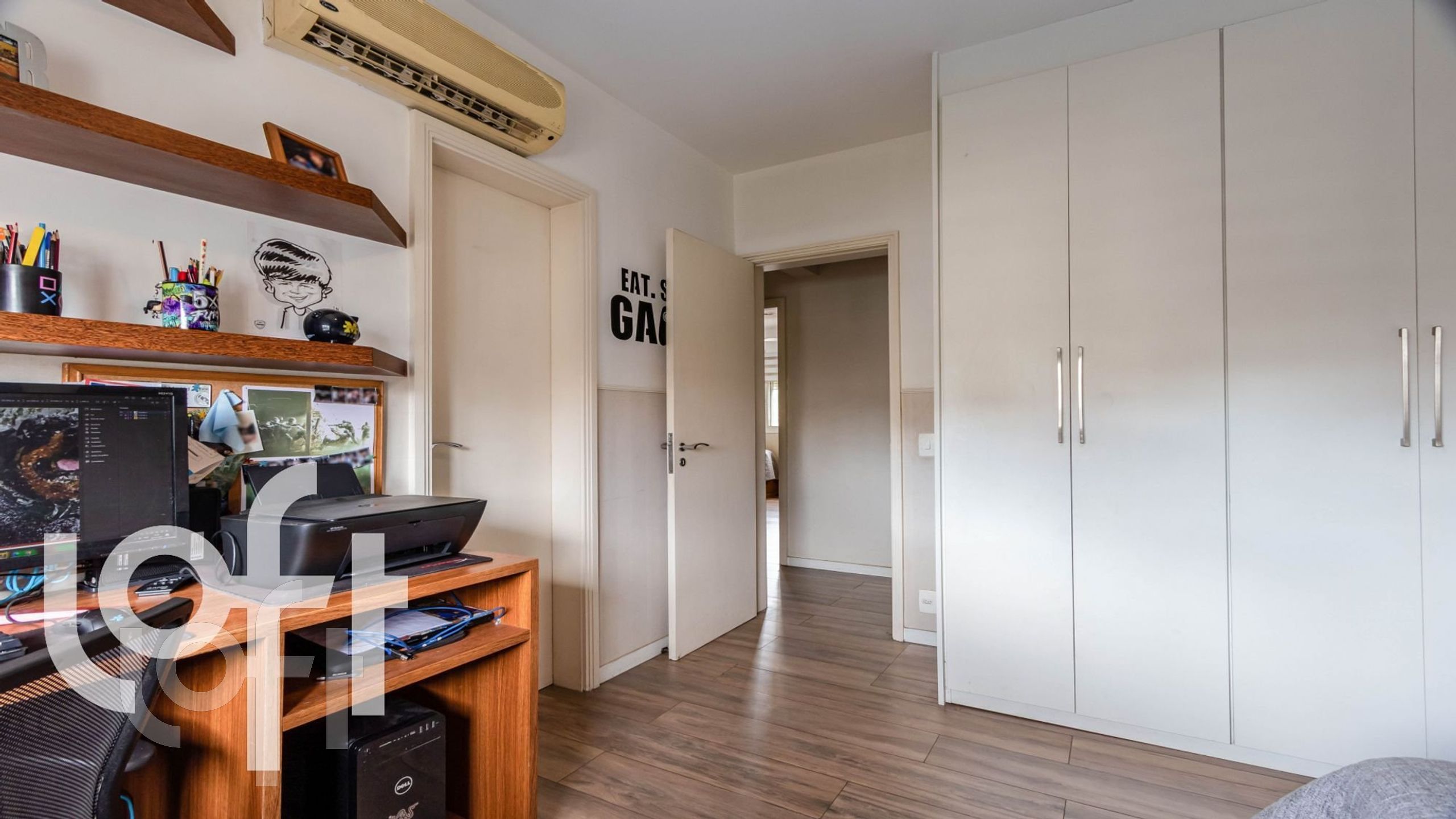 Apartamento à venda com 4 quartos, 265m² - Foto 8