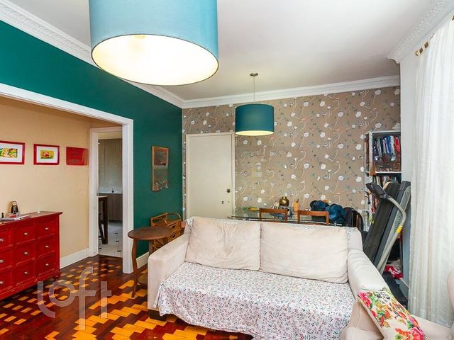 Apartamento com 121m², 3 dormitórios, 1 suíte, 1 vaga, Petrópolis em Porto Alegre