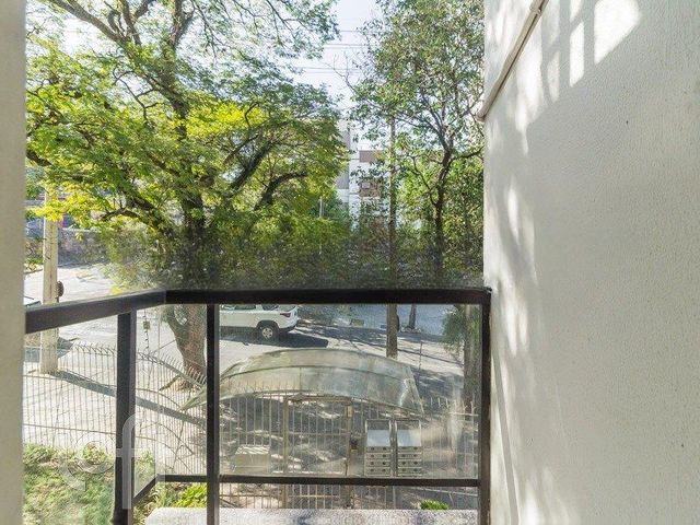 Apartamento com 64m², 2 dormitórios, 1 vaga, Petrópolis em Porto Alegre