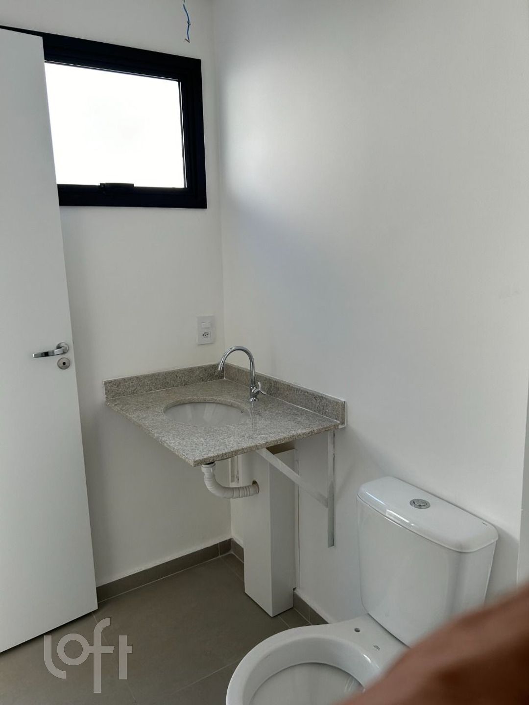 Apartamento à venda com 1 quarto, 24m² - Foto 8