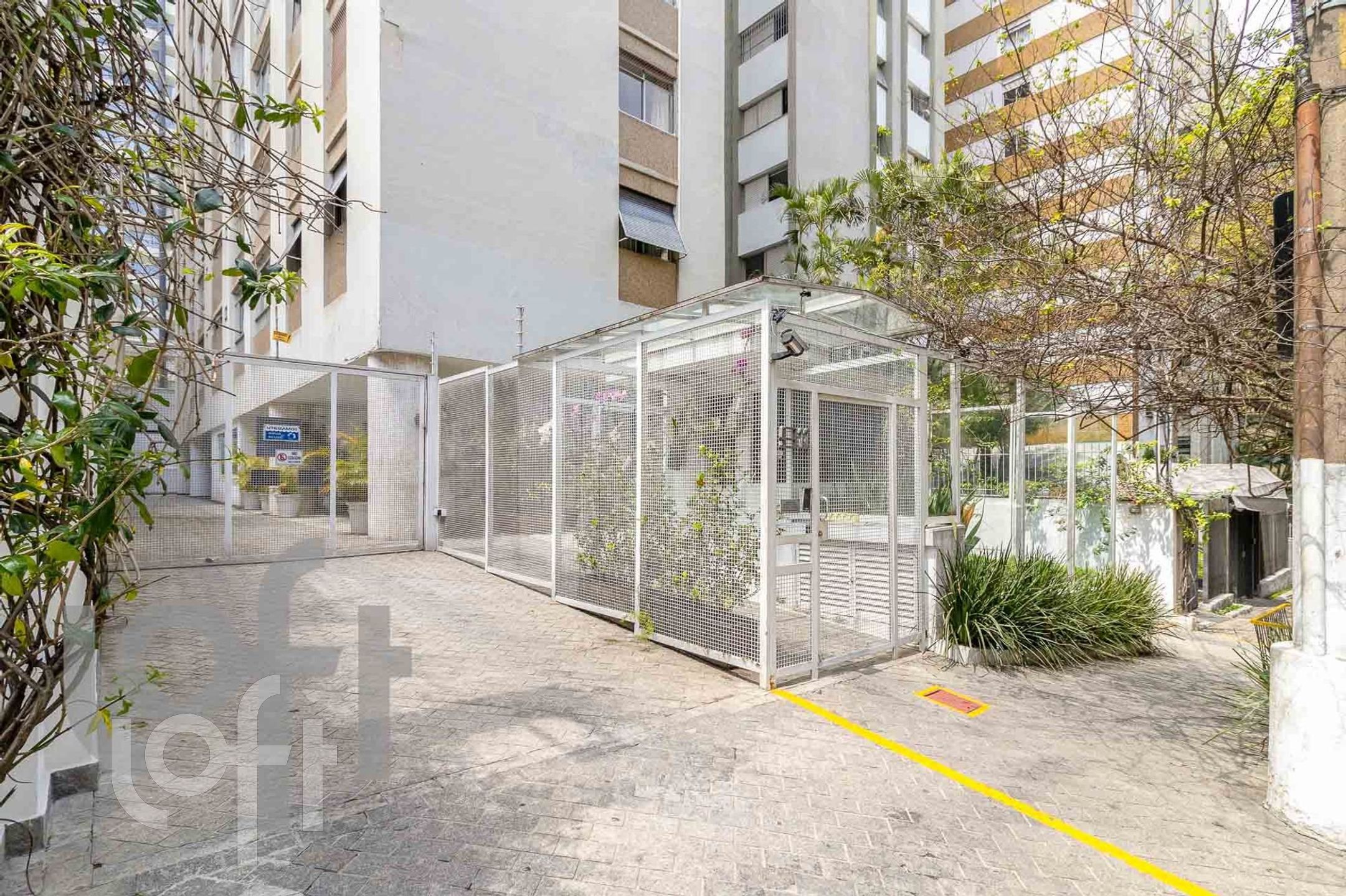 Apartamento à venda com 3 quartos, 127m² - Foto 30