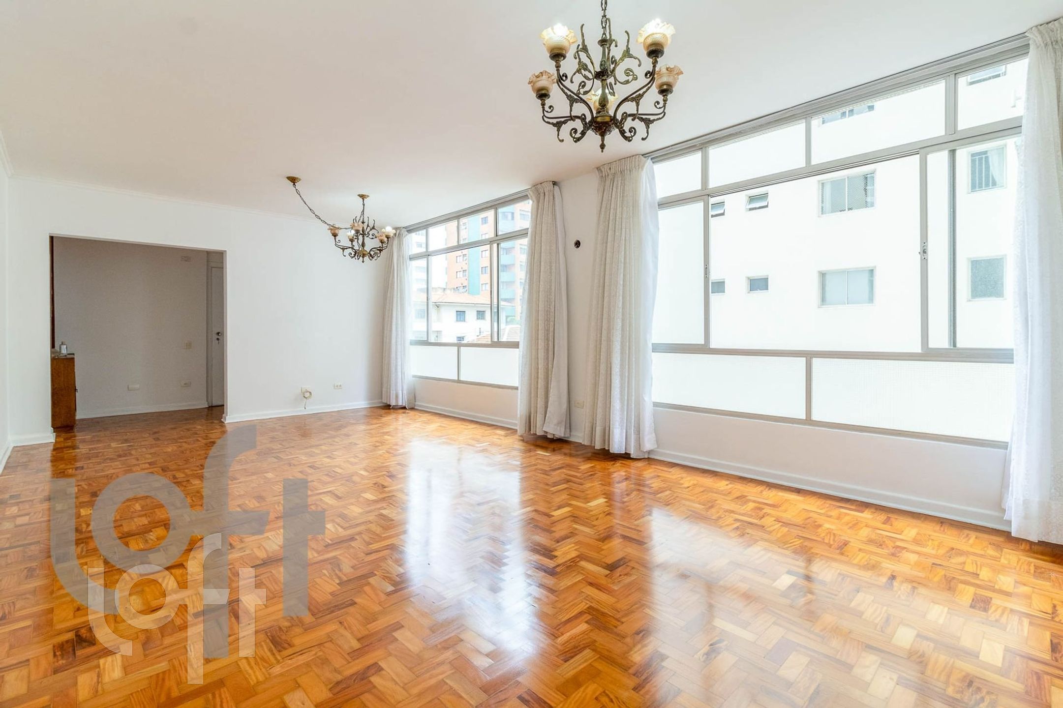 Apartamento à venda com 3 quartos, 127m² - Foto 18