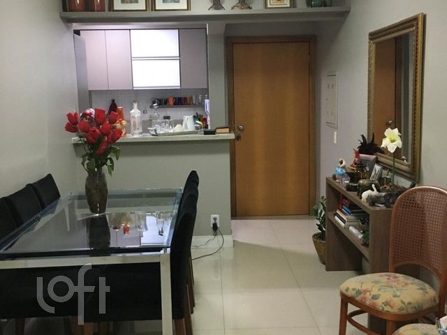 Apartamento com 73m², 3 dormitórios, 1 suíte, 1 vaga, Boa Vista em Porto Alegre
