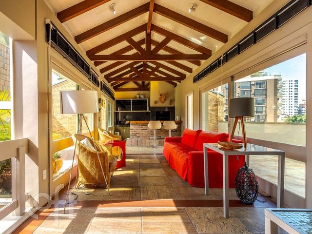 Apartamento com 303m², 4 dormitórios, 1 suíte, 2 vagas, Bela Vista em Porto Alegre