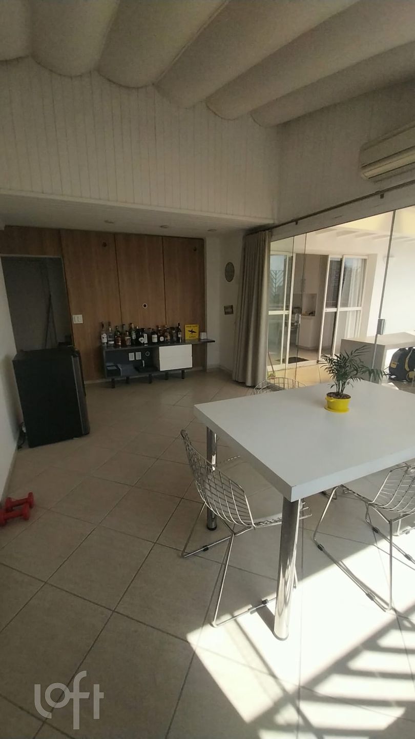 Apartamento à venda com 3 quartos, 149m² - Foto 19