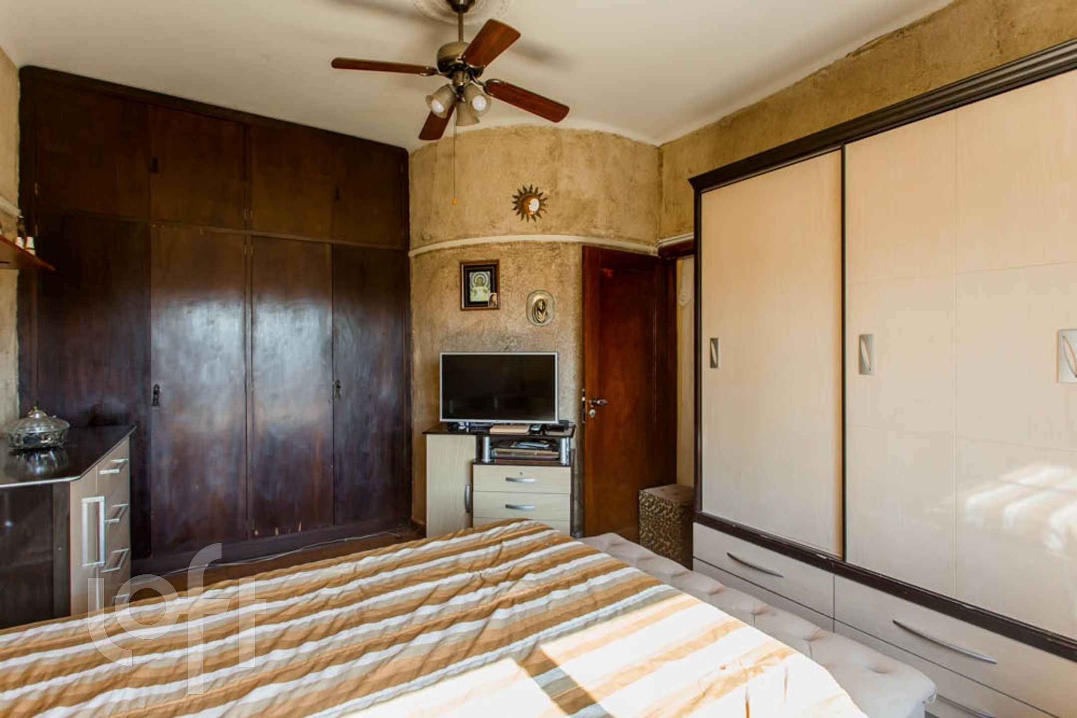 Apartamento à venda com 3 quartos, 110m² - Foto 9