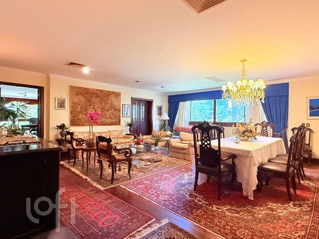 Apartamento com 341m², 4 dormitórios, 2 suítes, 2 vagas, Moinhos de Vento em Porto Alegre