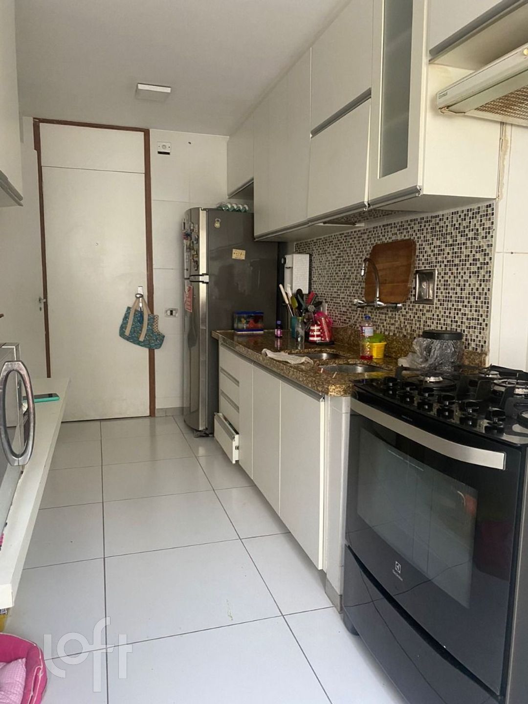 Apartamento à venda com 2 quartos, 120m² - Foto 4