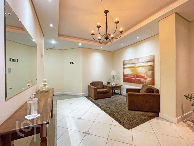 Apartamento com 100m², 3 dormitórios, 1 suíte, 2 vagas, Boa Vista em Porto Alegre