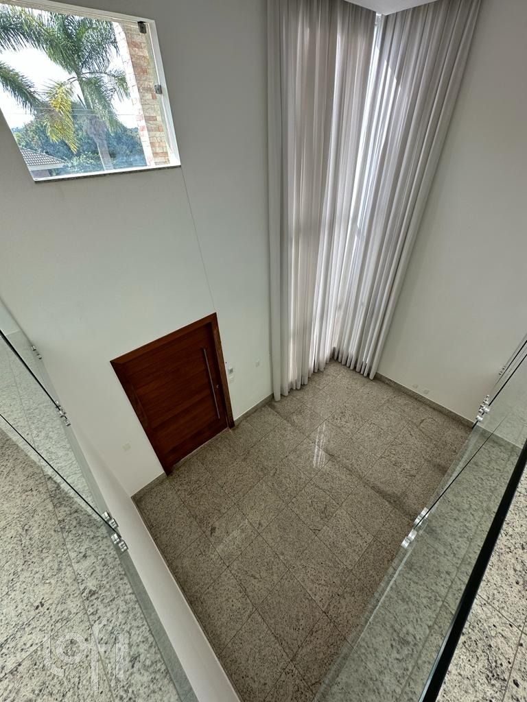 Casa à venda com 3 quartos, 200m² - Foto 12