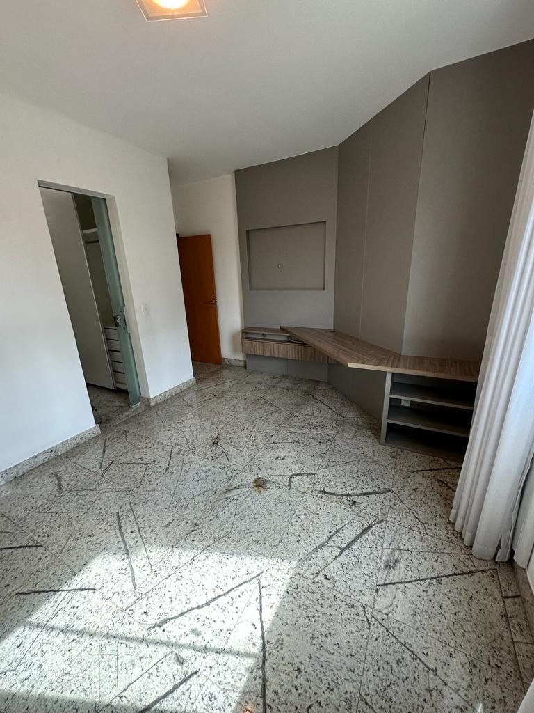 Casa à venda com 3 quartos, 200m² - Foto 22