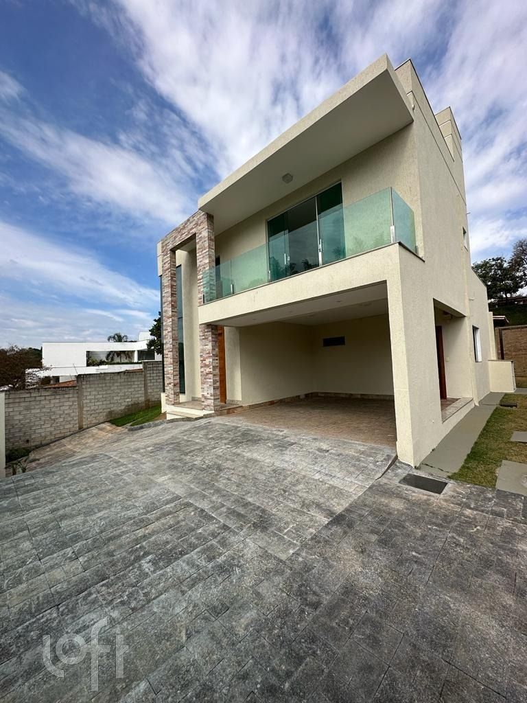 Casa à venda com 3 quartos, 200m² - Foto 4