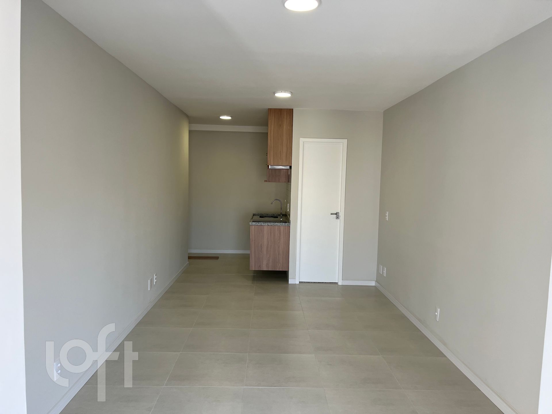 Apartamento à venda com 1 quarto, 32m² - Foto 3