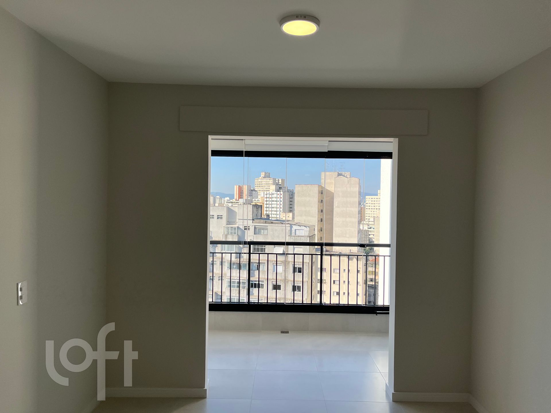 Apartamento à venda com 1 quarto, 32m² - Foto 6