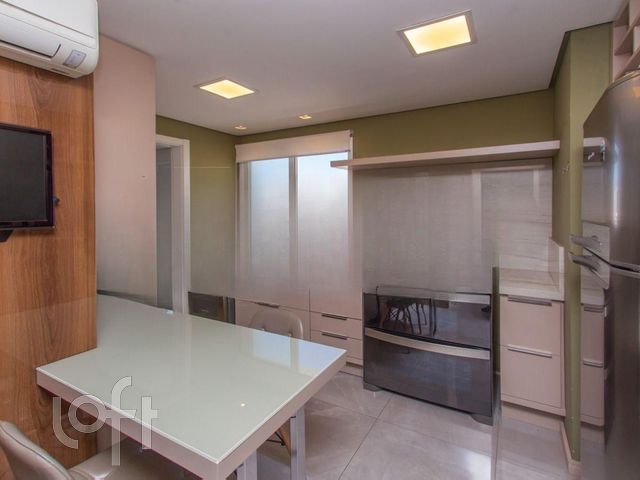 Apartamento com 168m², 3 dormitórios, 2 suítes, 3 vagas, Menino Deus em Porto Alegre