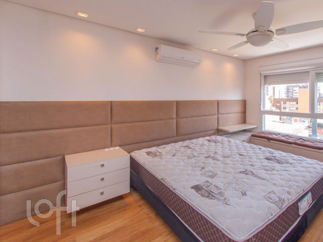 Apartamento com 168m², 3 dormitórios, 2 suítes, 3 vagas, Menino Deus em Porto Alegre