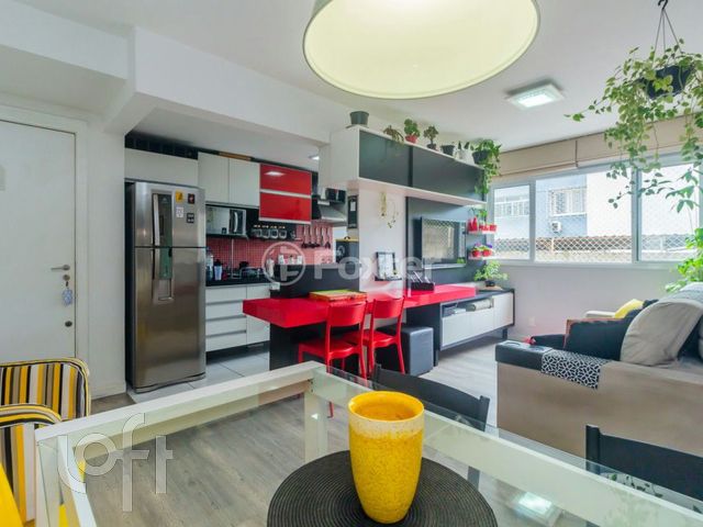 Apartamento com 58m², 2 dormitórios, 1 suíte, 1 vaga, Cristo Redentor em Porto Alegre