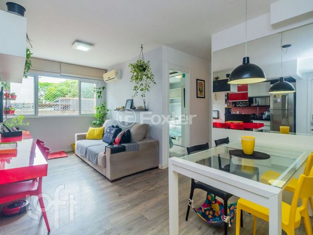 Apartamento com 58m², 2 dormitórios, 1 suíte, 1 vaga, Cristo Redentor em Porto Alegre